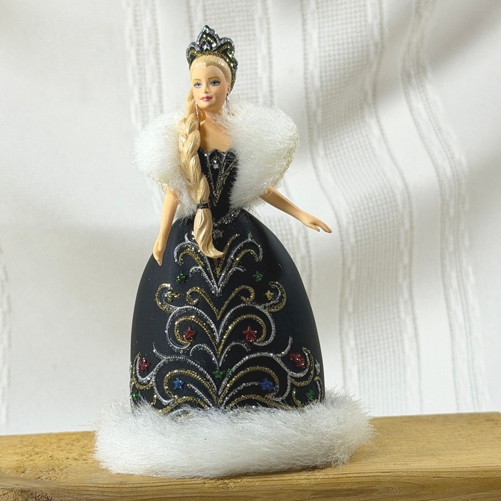 Hallmark Keepsake 2006 Celebration Barbie Ornament Special Edition Bob Mackie